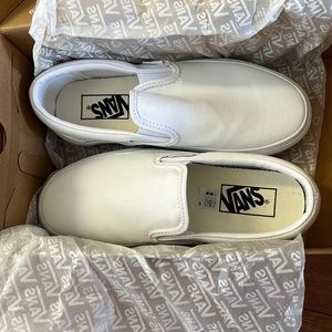White platform slip-on Vans! Size 6.5 in US women! :)